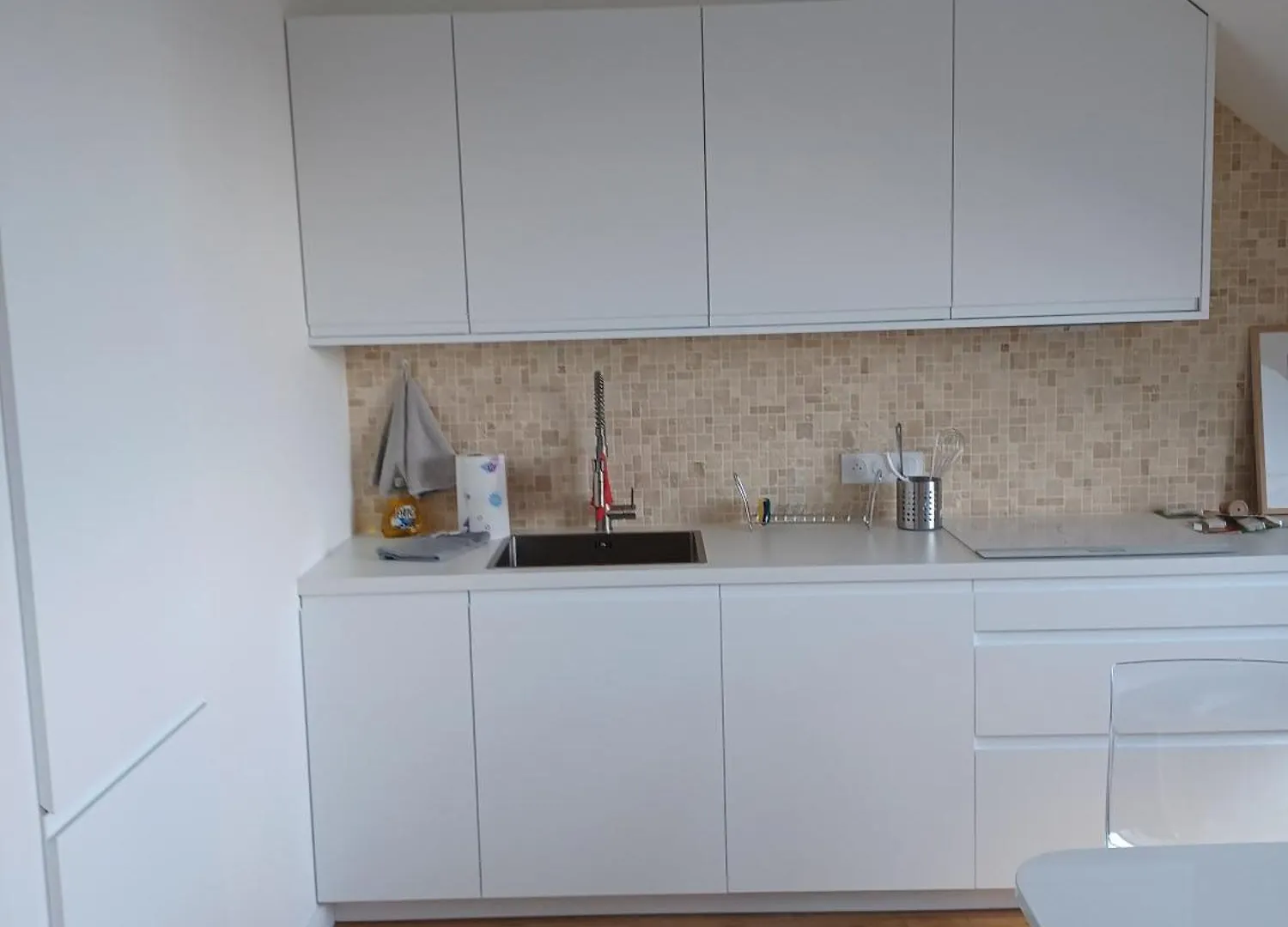 Logement Calme Proche Centre Ville Rennes 0*,  France
